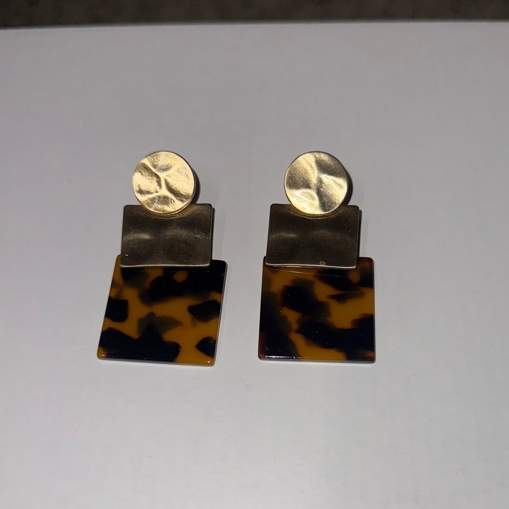 Gold and Tortoiseshell Geometric Earrings